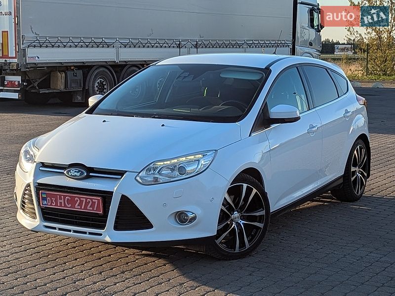 Хетчбек Ford Focus 2011 в Радивиліві