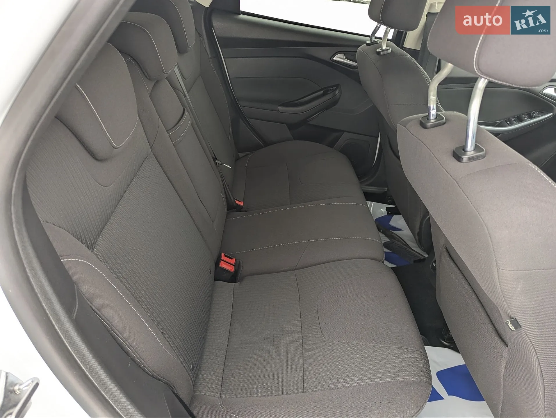 2011 Ford Focus - мініатюра 15