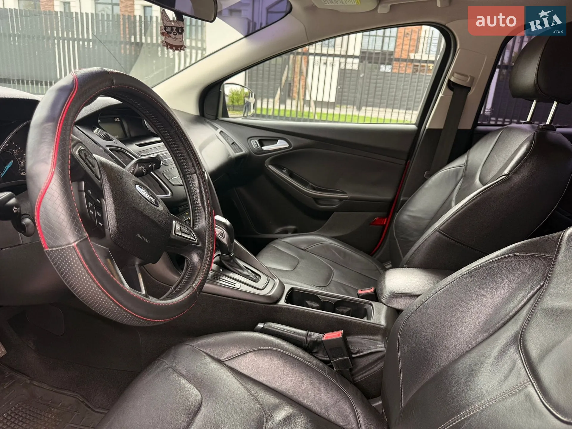 2016 Ford Focus - мініатюра 17
