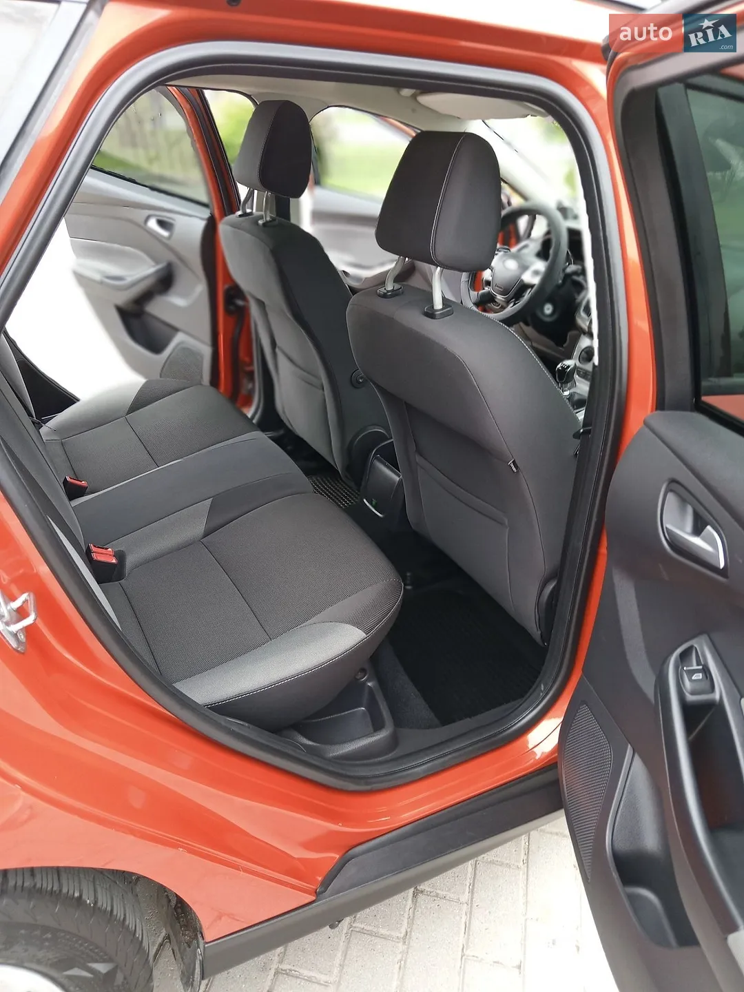 2012 Ford Focus - мініатюра 25