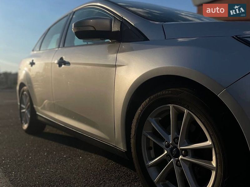 Седан Ford Focus 2016 в Броварах