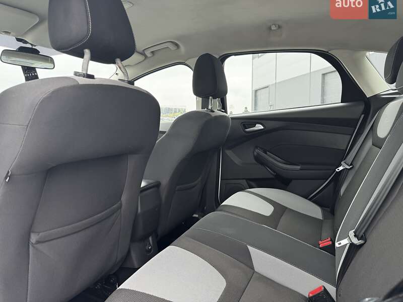 Хетчбек Ford Focus 2013 в Львові