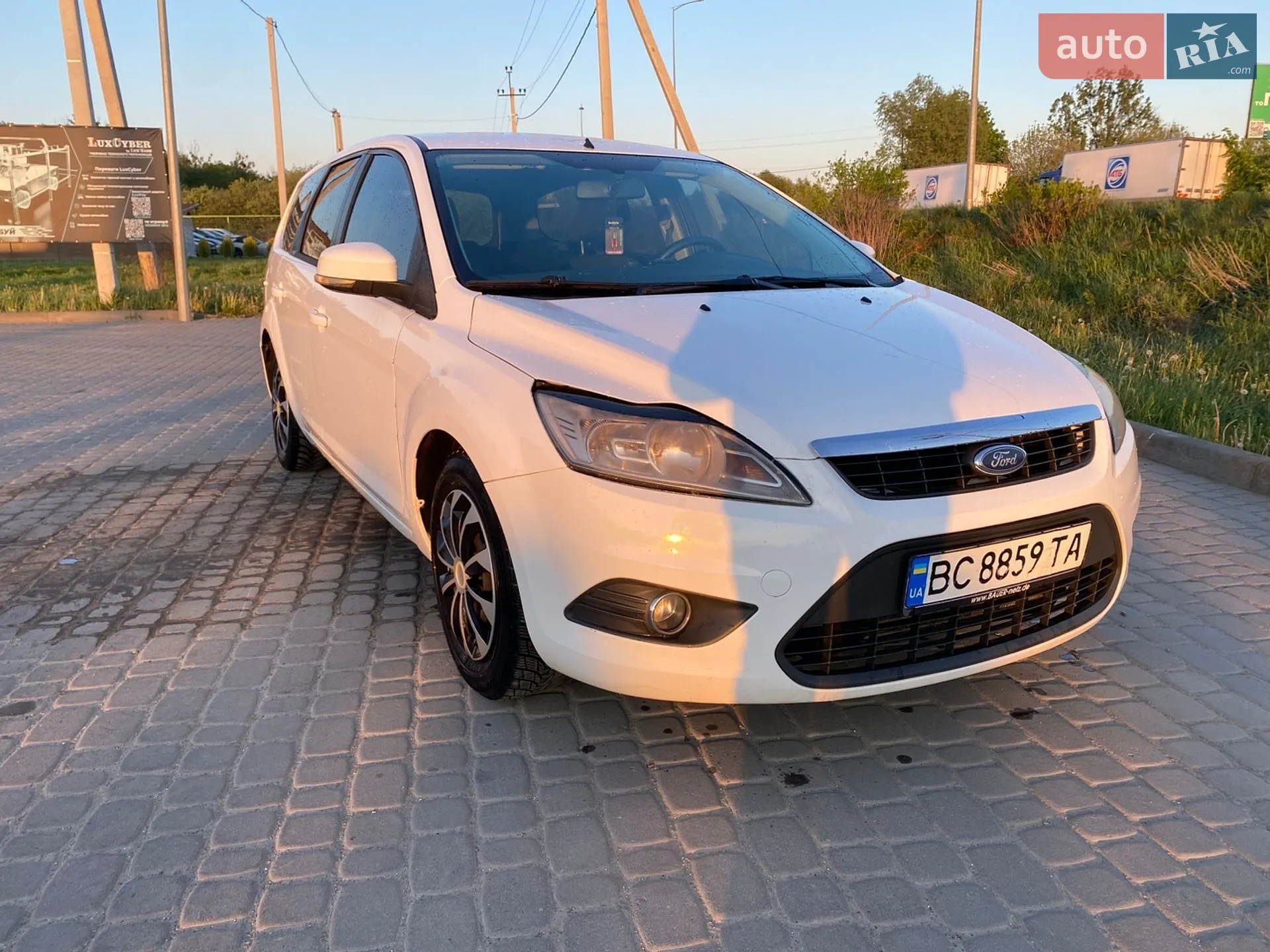 2010 Ford Focus - мініатюра 3