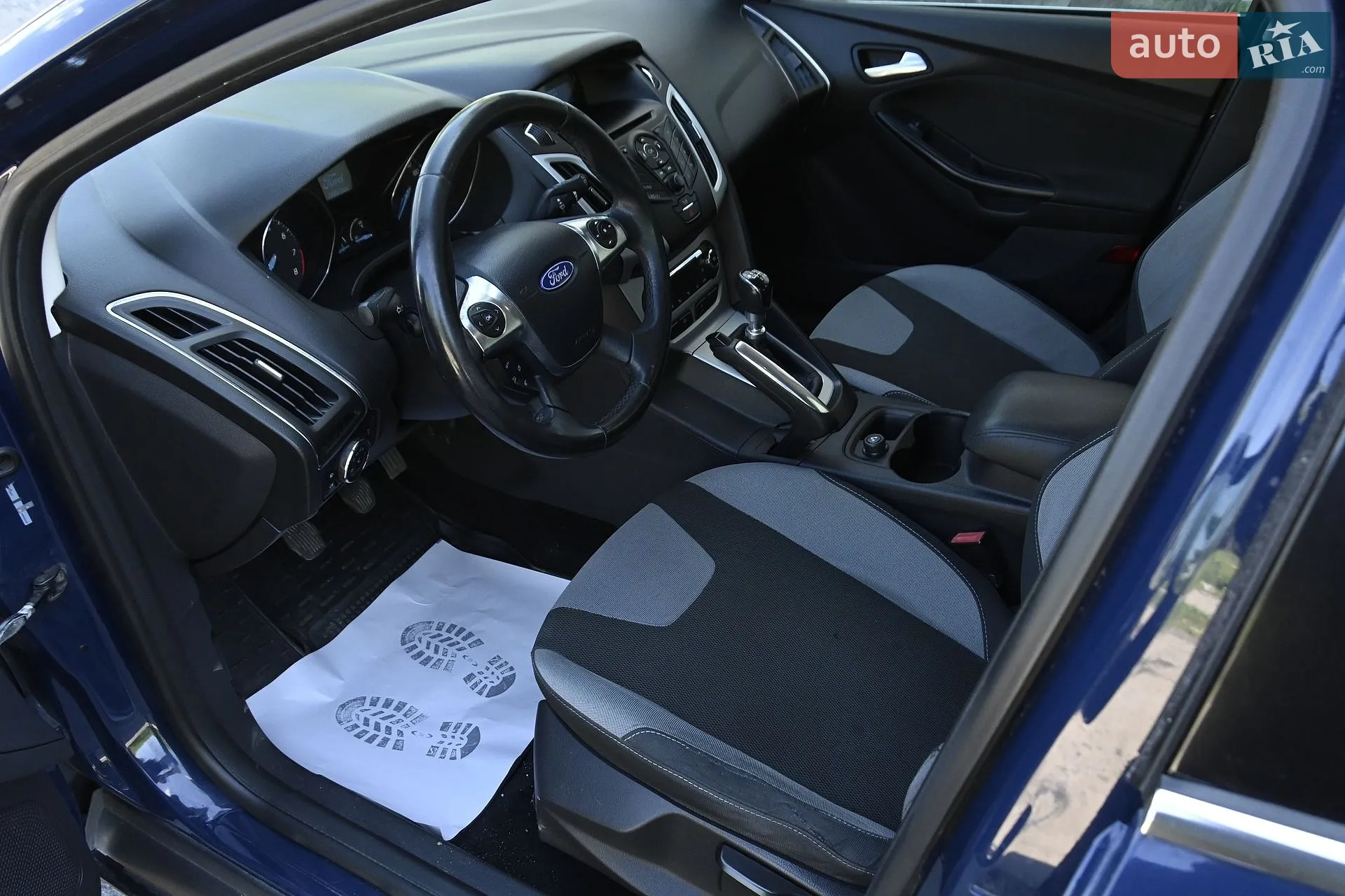 2011 Ford Focus - мініатюра 12