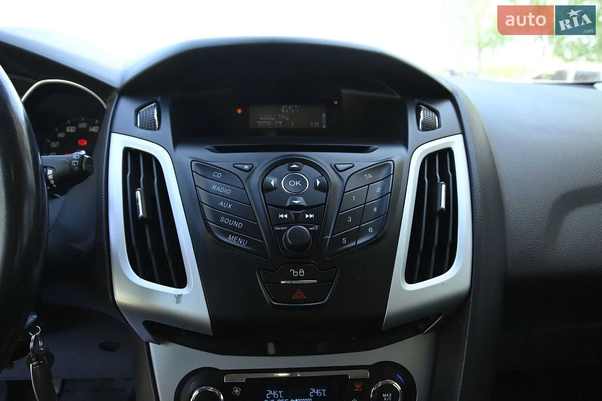 2011 Ford Focus - мініатюра 17