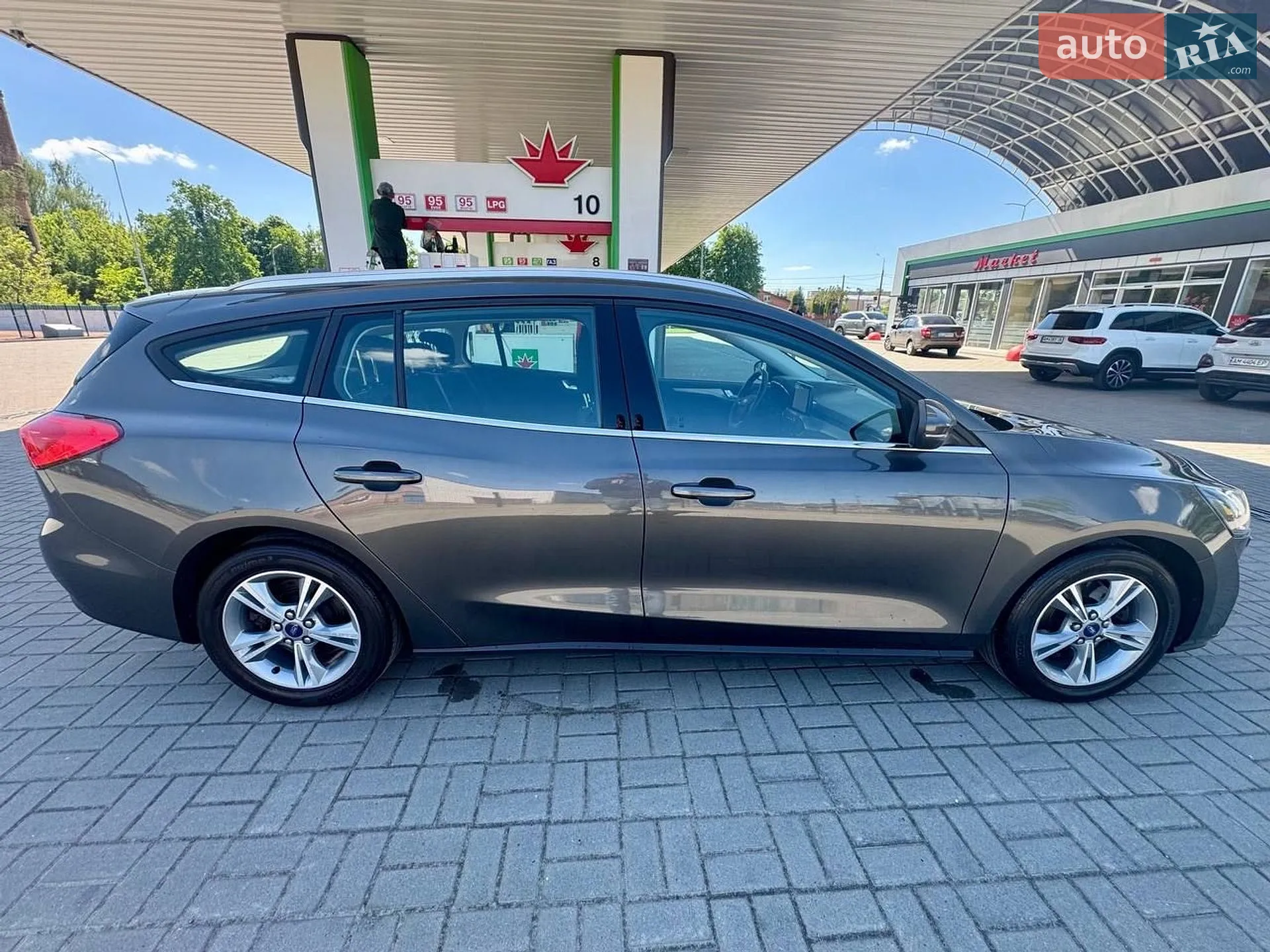 2020 Ford Focus - мініатюра 2