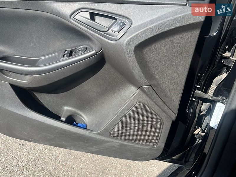 Седан Ford Focus 2015 в Киеве