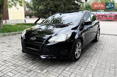 Хэтчбек Ford Focus 2013 в Днепре