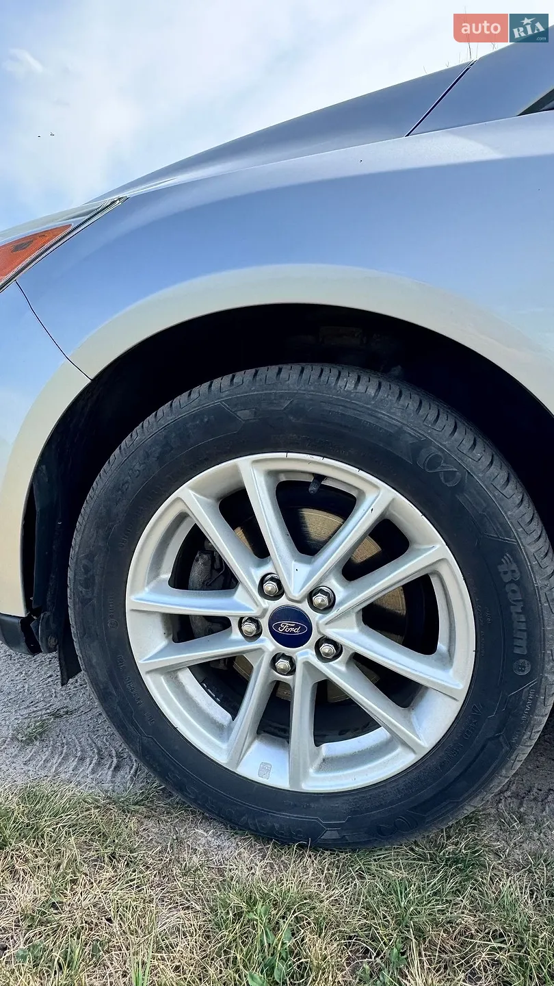 2015 Ford Focus - мініатюра 16