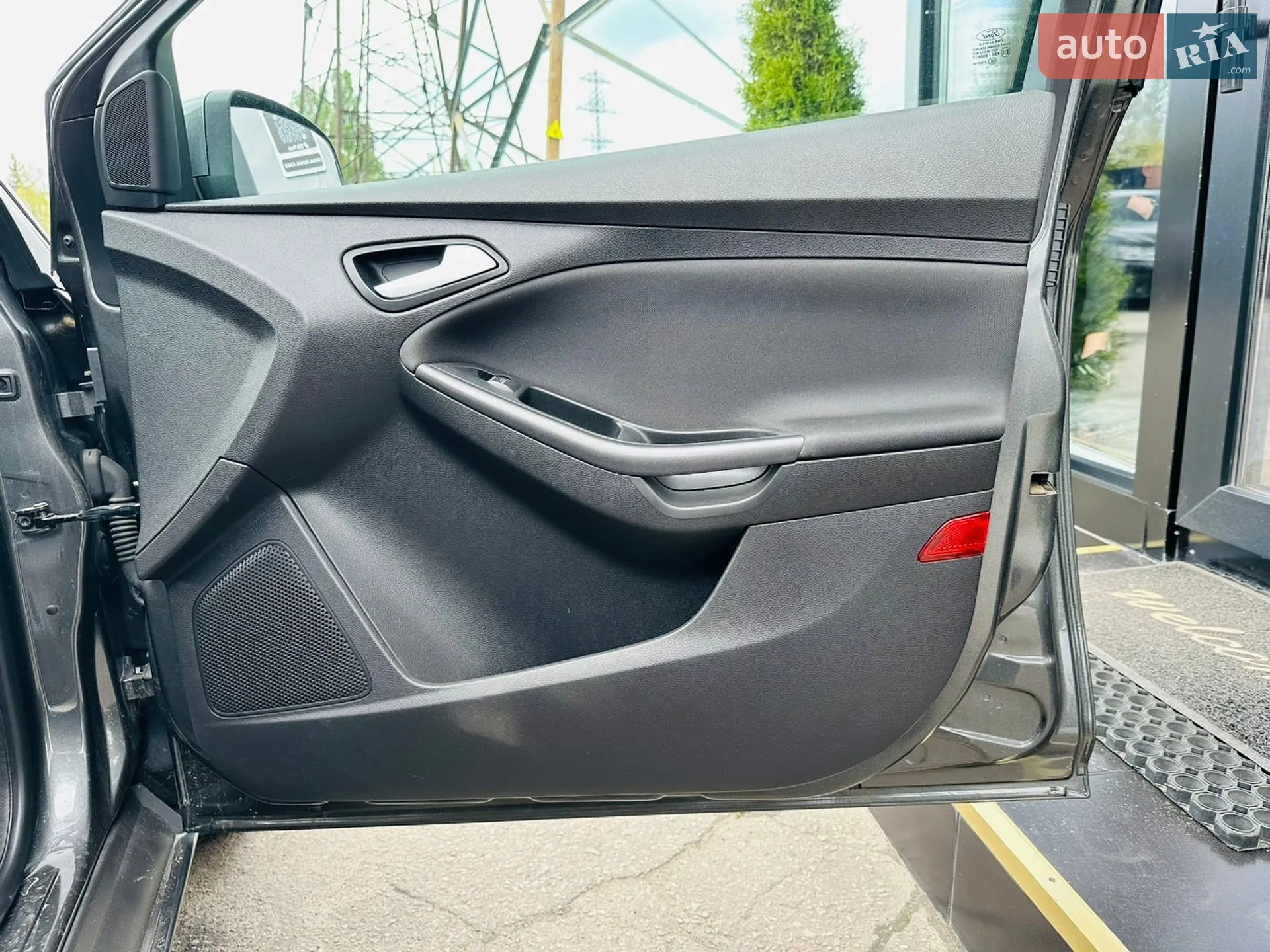 2015 Ford Focus - мініатюра 23