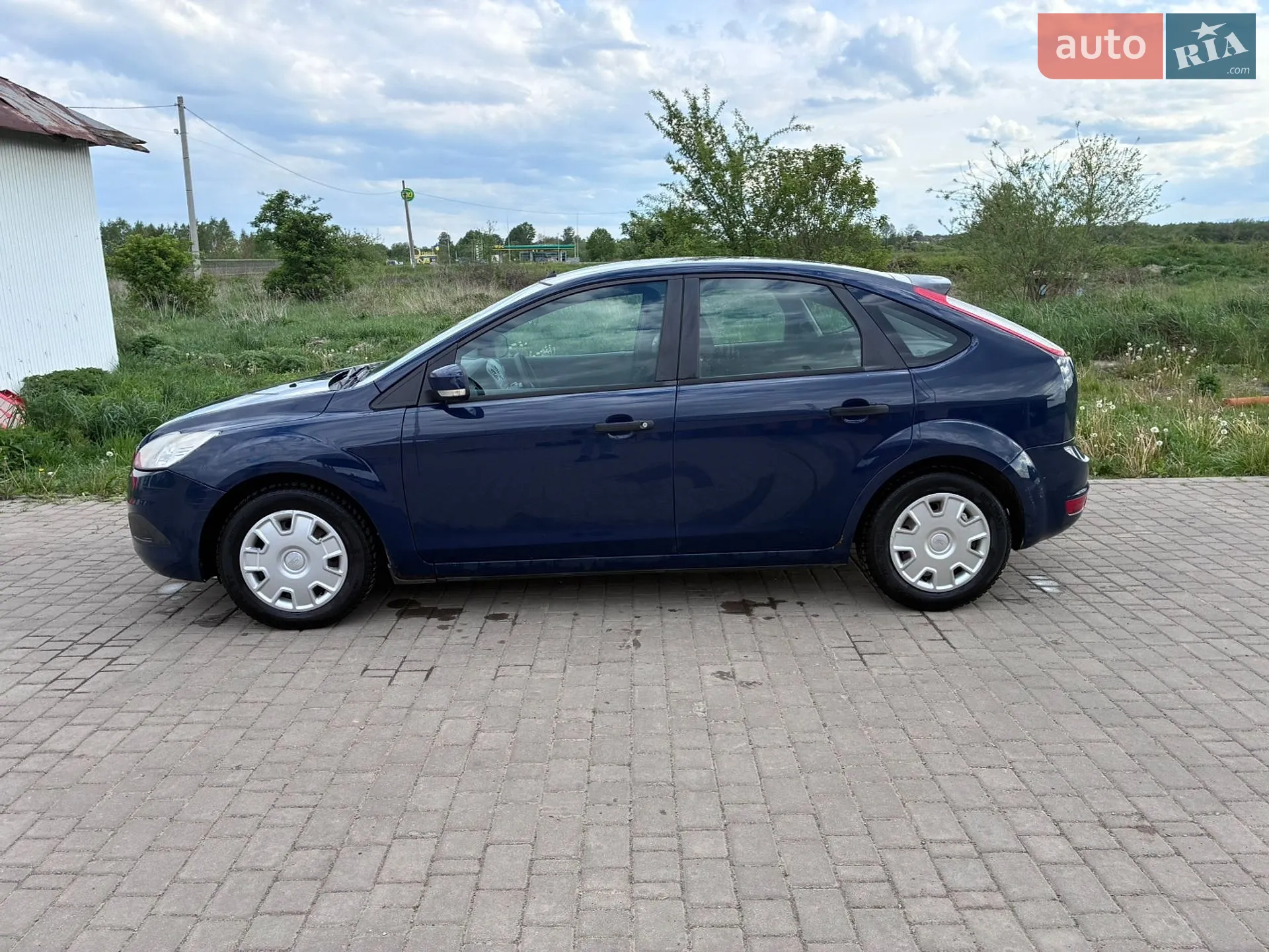 2010 Ford Focus - мініатюра 3
