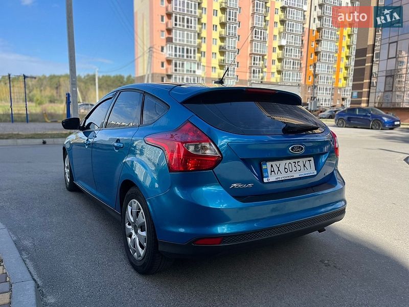 Хэтчбек Ford Focus 2011 в Чернигове