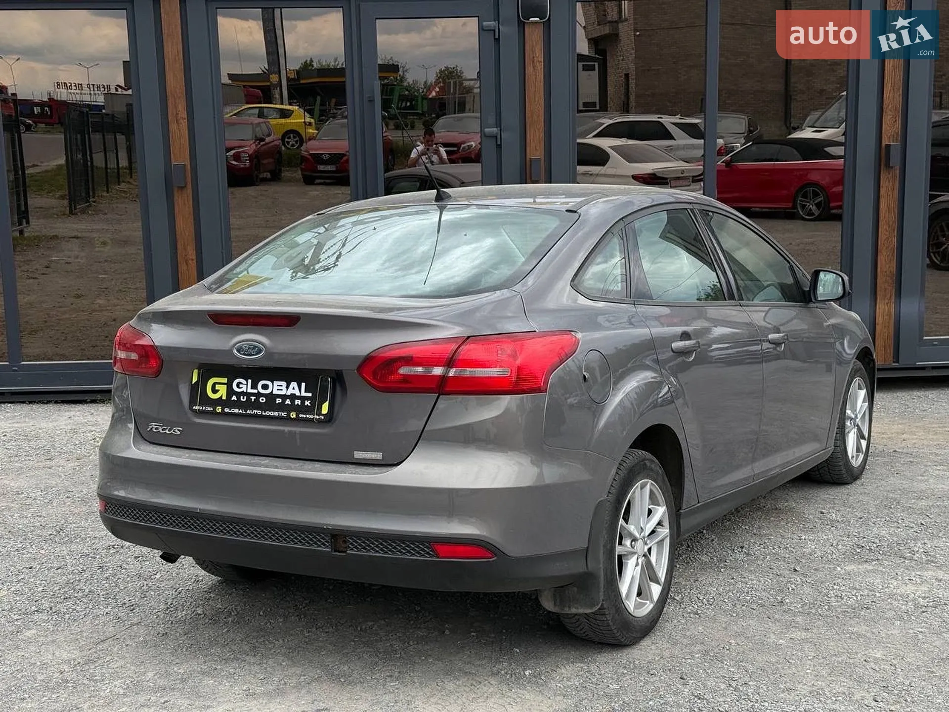 2015 Ford Focus - мініатюра 18