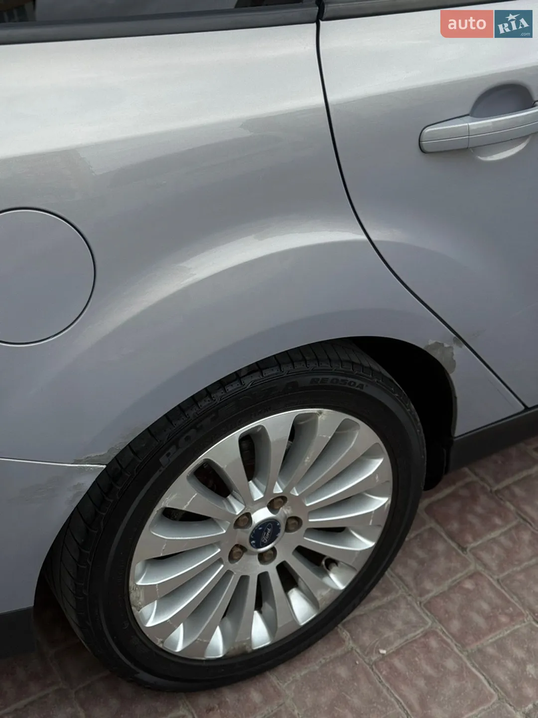 2011 Ford Focus - мініатюра 11