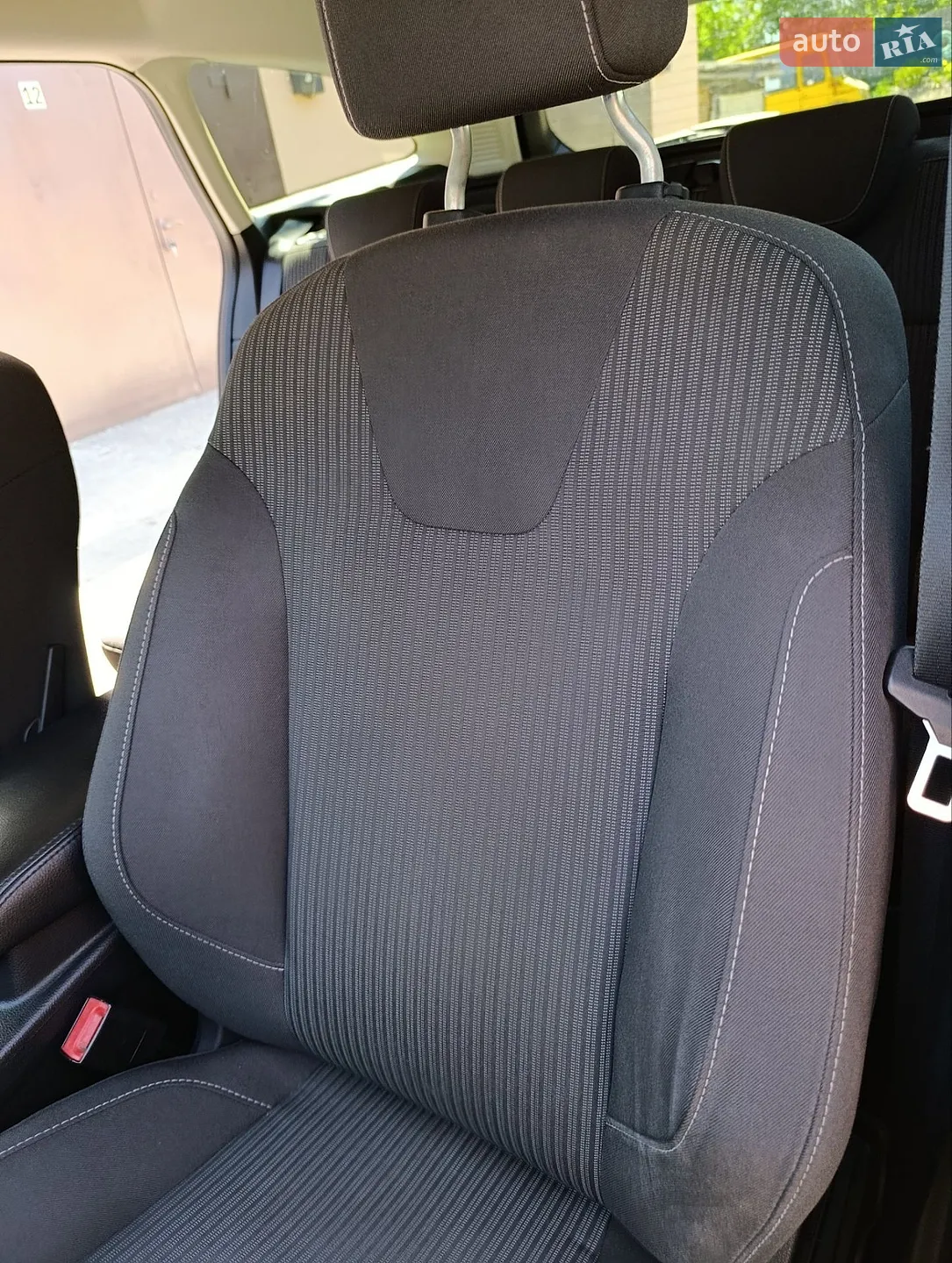 2014 Ford Focus - мініатюра 106