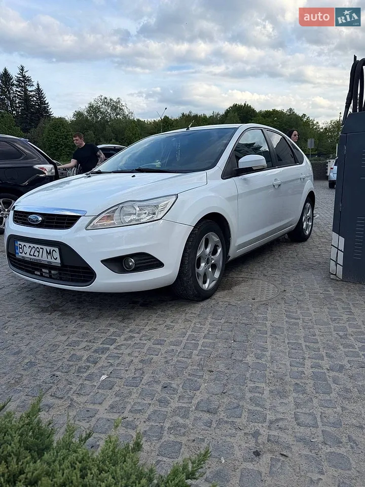 2010 Ford Focus - мініатюра 31