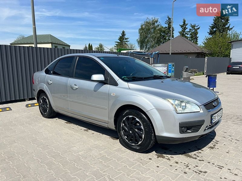 Седан Ford Focus 2005 в Теофіполі