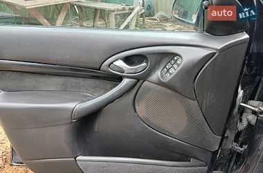Универсал Ford Focus 2001 в Христиновке