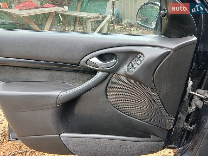 Универсал Ford Focus 2001 в Христиновке