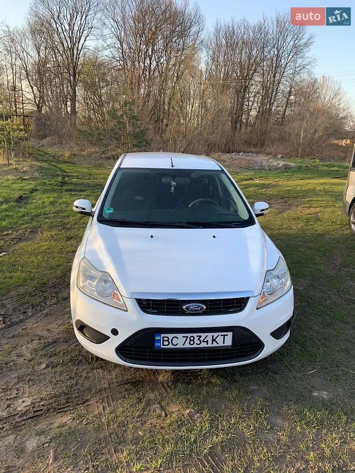 2010 Ford Focus - мініатюра 26