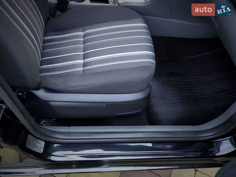 Универсал Ford Focus 2008 в Кременчуге фото 173 Универсал Ford Focus 2008 в Кременчуге