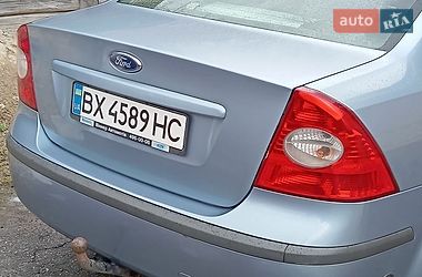 Седан Ford Focus 2007 в Полонном