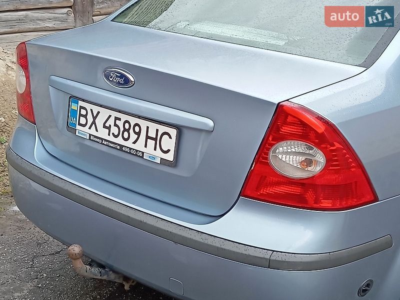 Седан Ford Focus 2007 в Полонном