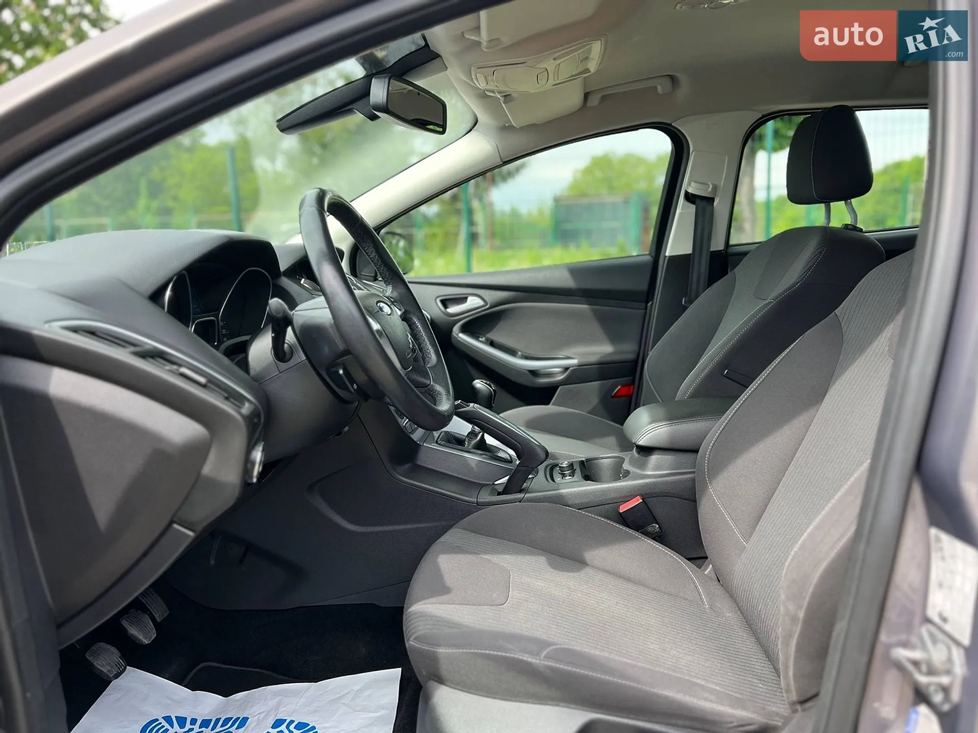 2012 Ford Focus - мініатюра 10