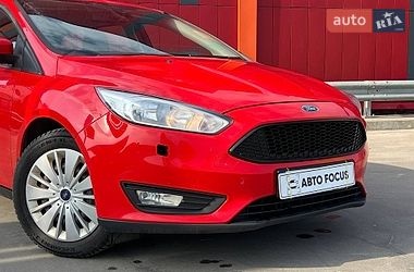 Универсал Ford Focus 2016 в Киеве фото 2 Универсал Ford Focus 2016 в Киеве