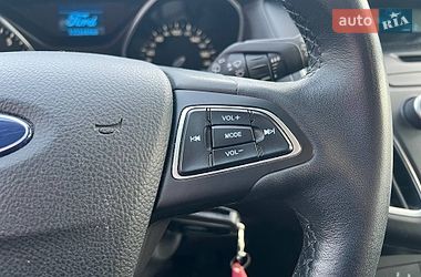 Универсал Ford Focus 2016 в Киеве фото 21 Универсал Ford Focus 2016 в Киеве