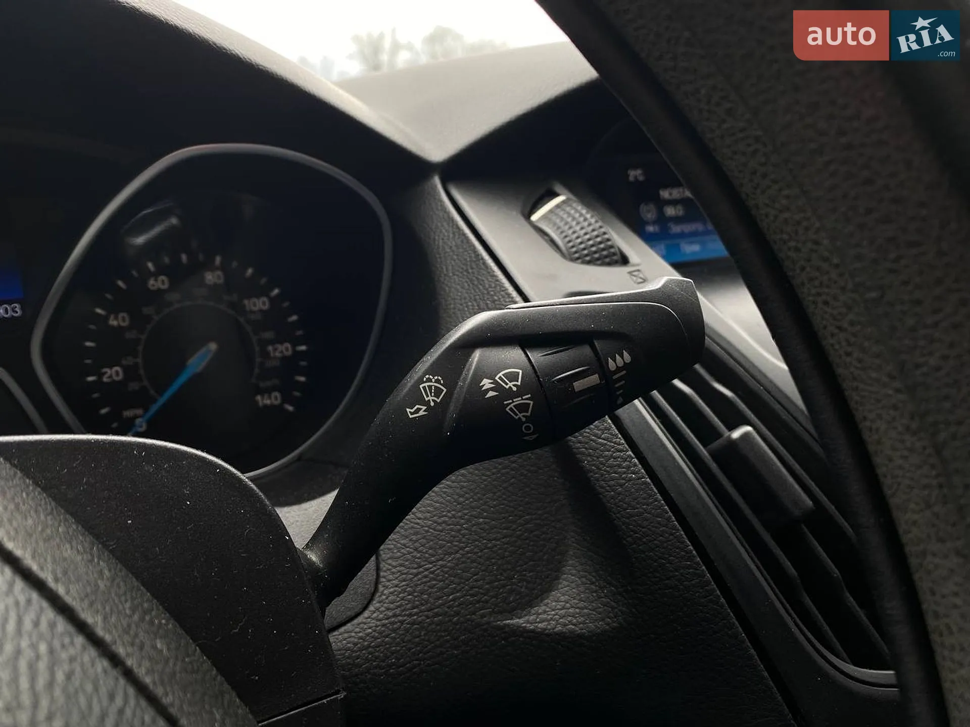 2017 Ford Focus - мініатюра 34