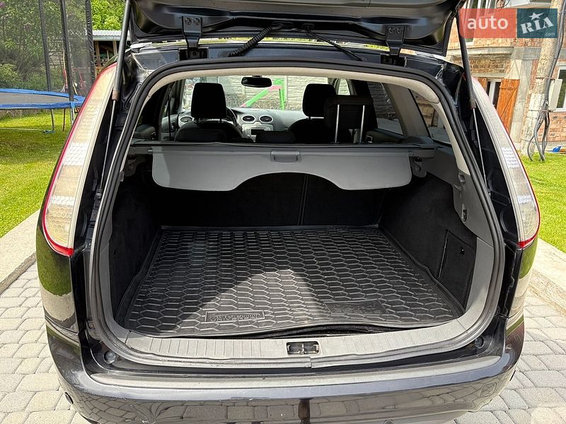 Универсал Ford Focus 2009 в Черновцах