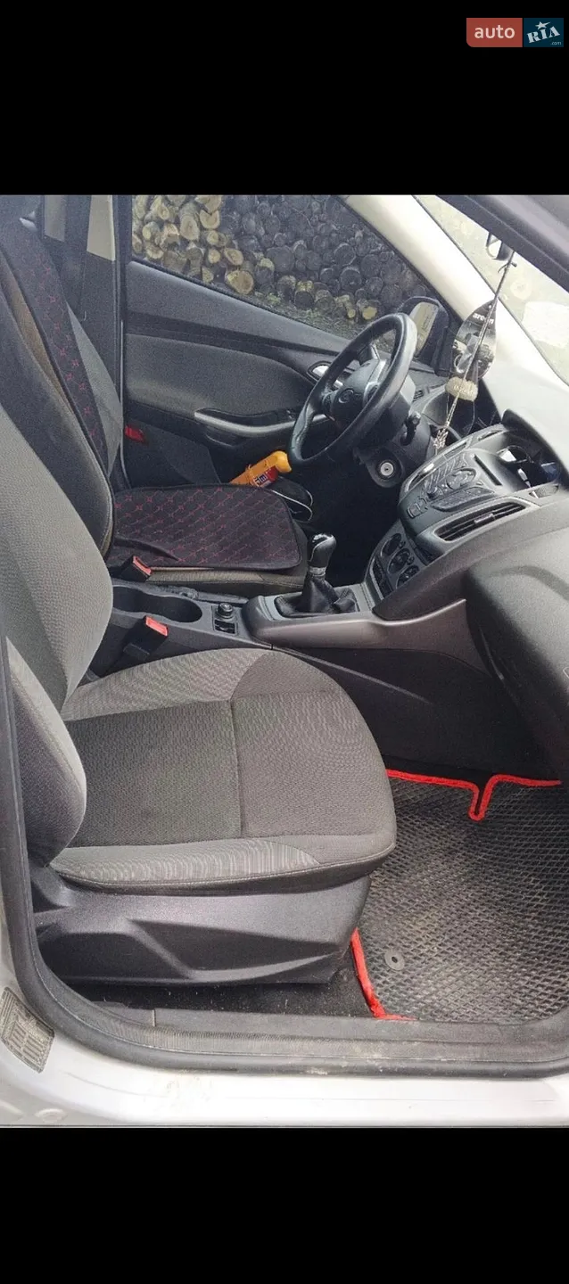 2011 Ford Focus - мініатюра 9