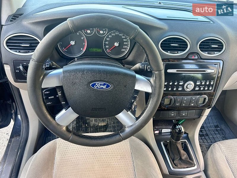 Хэтчбек Ford Focus 2006 в Харькове