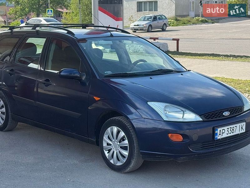 Универсал Ford Focus 2000 в Волочиске