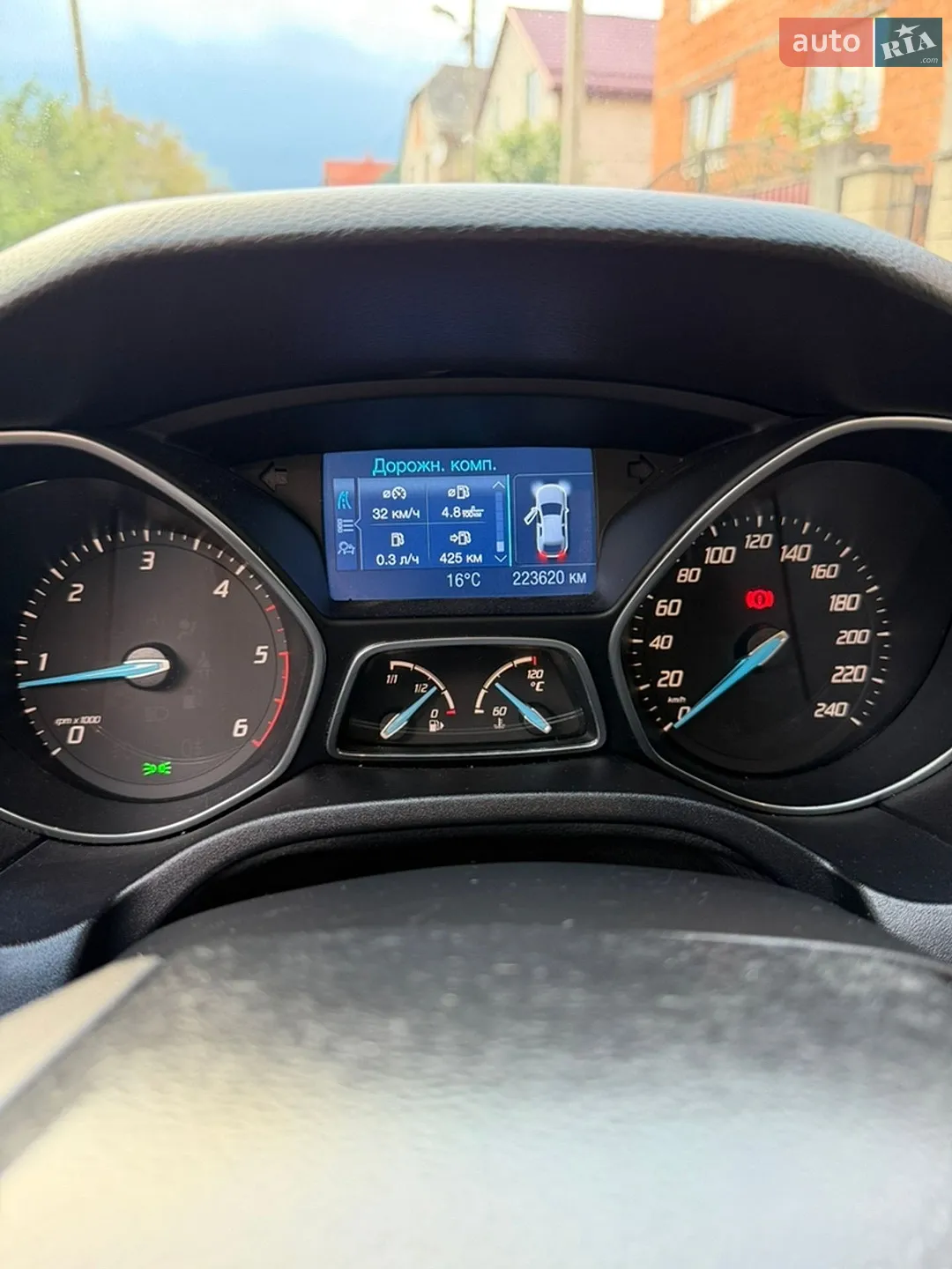 2011 Ford Focus - мініатюра 11
