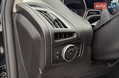 Седан Ford Focus 2017 в Львові