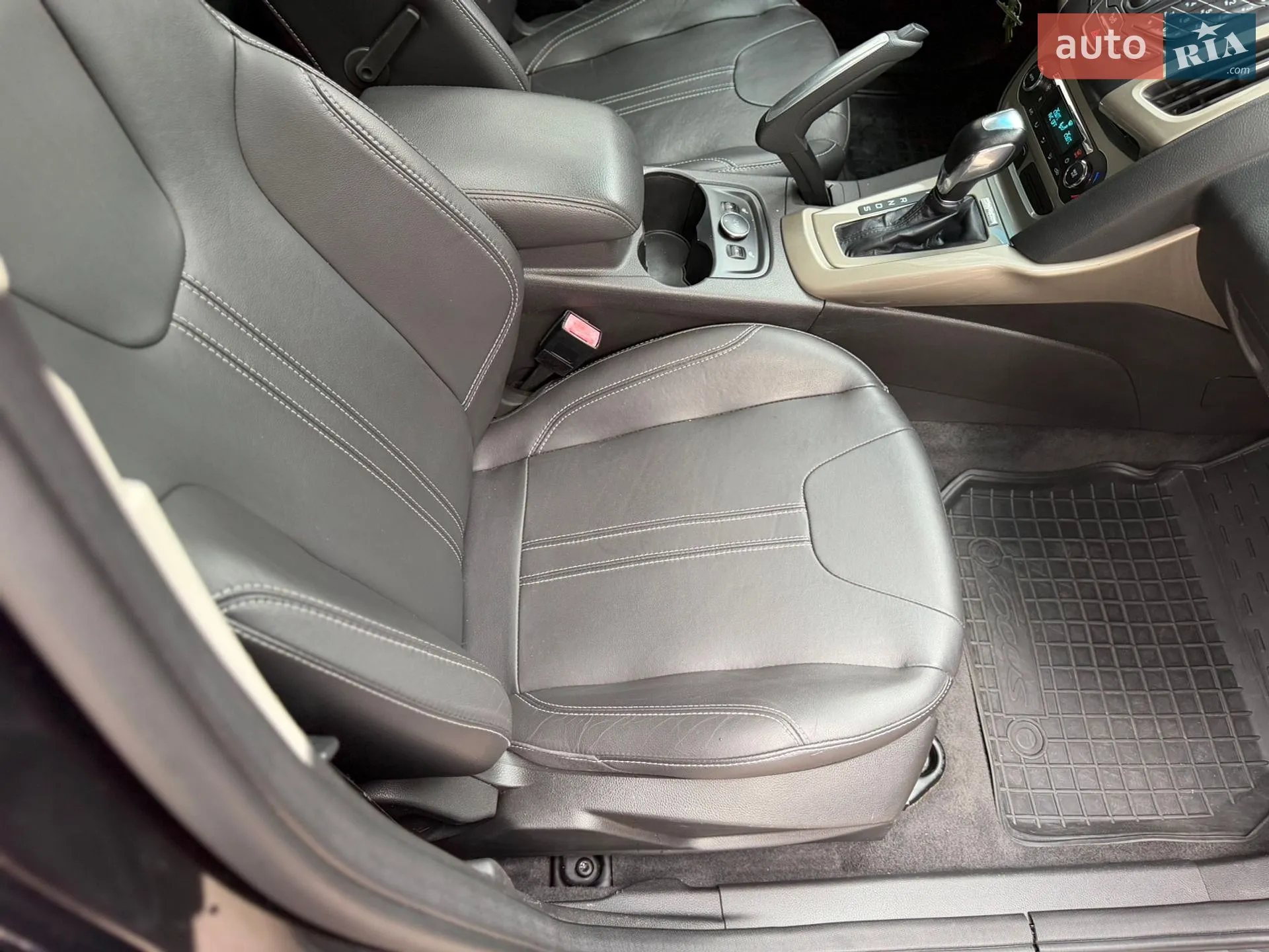 2011 Ford Focus - мініатюра 50