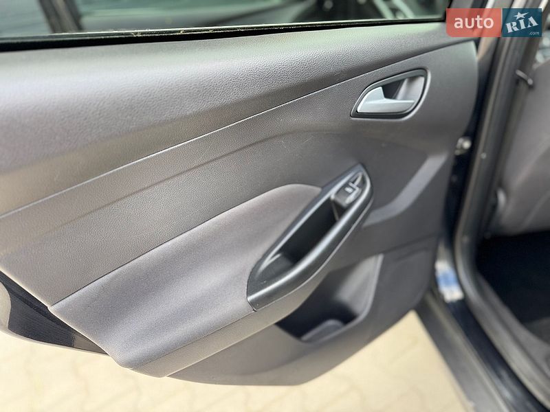 Универсал Ford Focus 2013 в Ровно