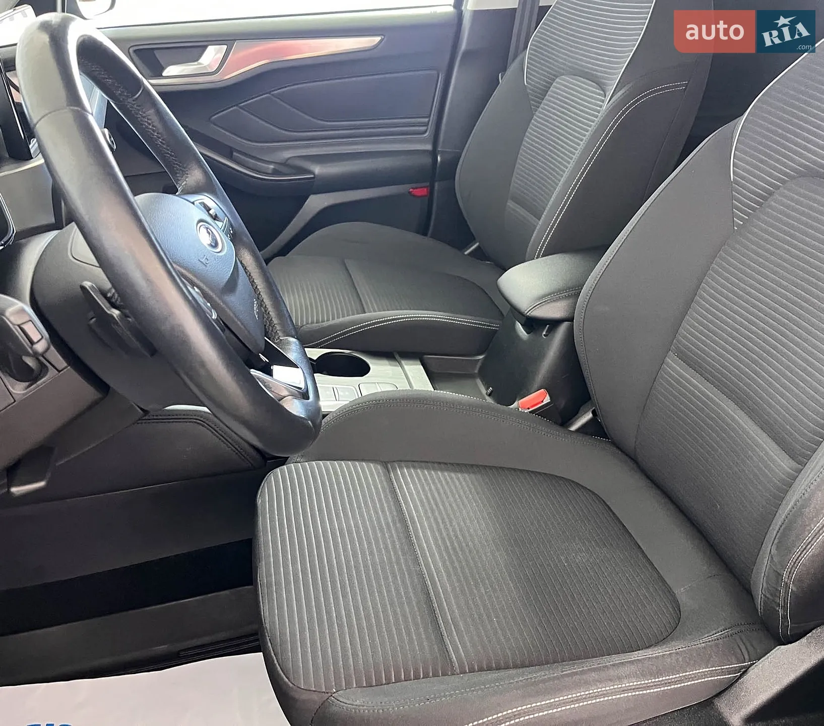 2018 Ford Focus - мініатюра 7