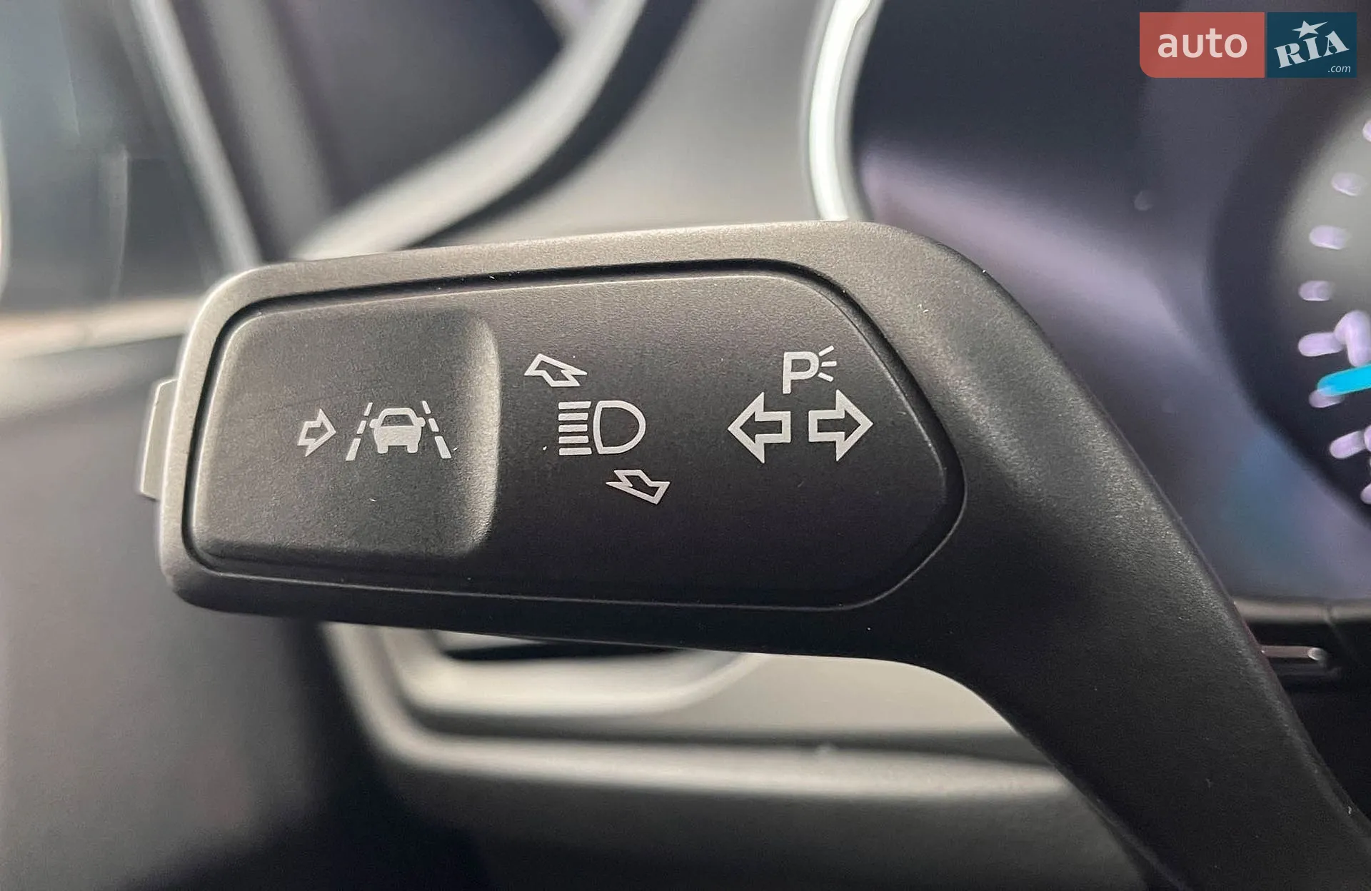 2018 Ford Focus - мініатюра 17