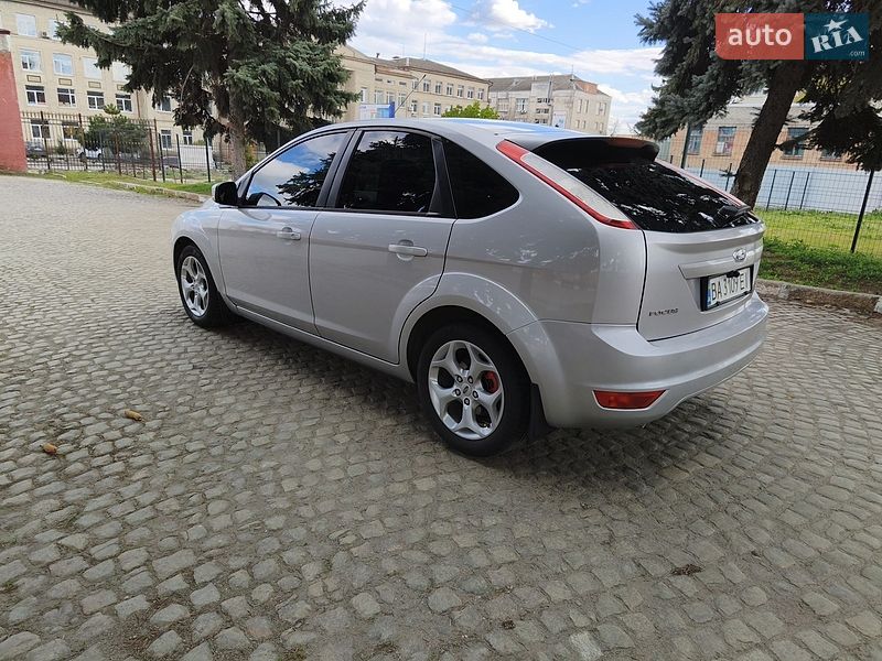 Хетчбек Ford Focus 2009 в Кропивницькому фото 8 Хетчбек Ford Focus 2009 в Кропивницькому