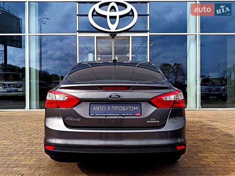 Седан Ford Focus 2013 в Киеве