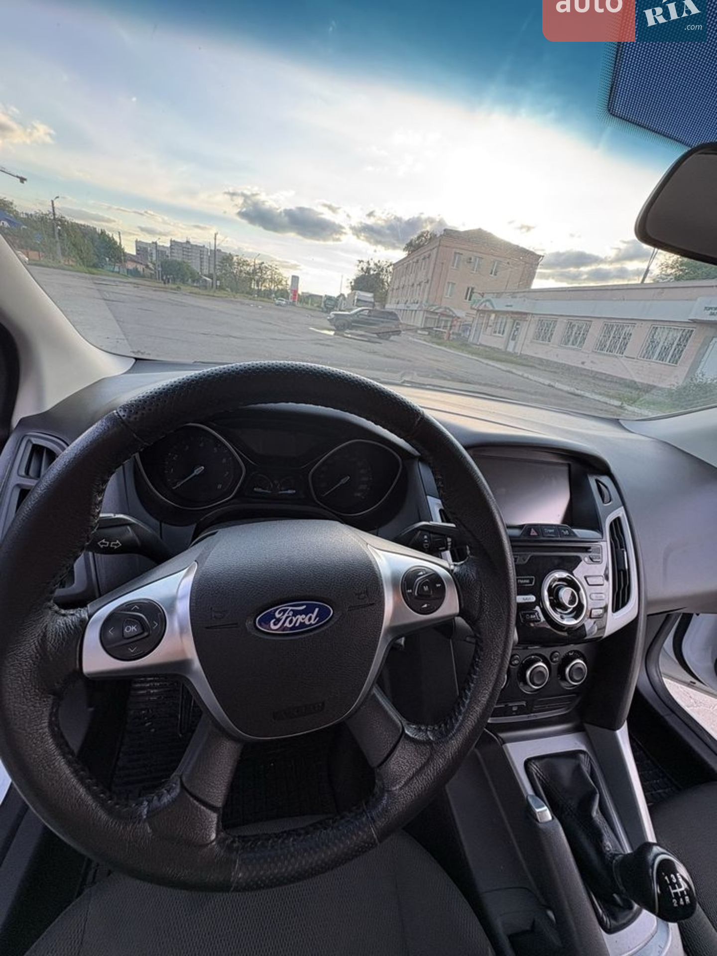 Ford Focus 2012 VIN WF0KXXGCBKCC21674 фото оголошення 5 з 8