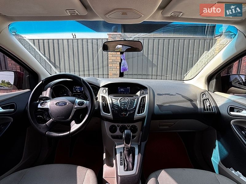Седан Ford Focus 2014 в Білогородці фото 33 Седан Ford Focus 2014 в Білогородці