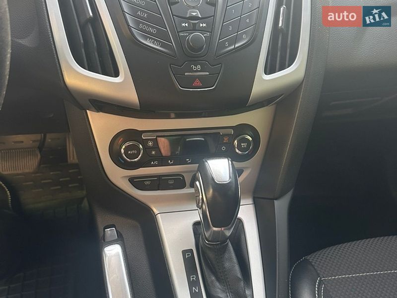 Хетчбек Ford Focus 2013 в Івано-Франківську