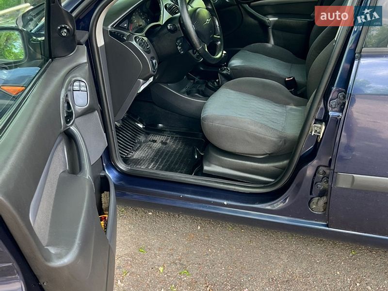 Хэтчбек Ford Focus 2002 в Белой Церкви фото 15 Хэтчбек Ford Focus 2002 в Белой Церкви