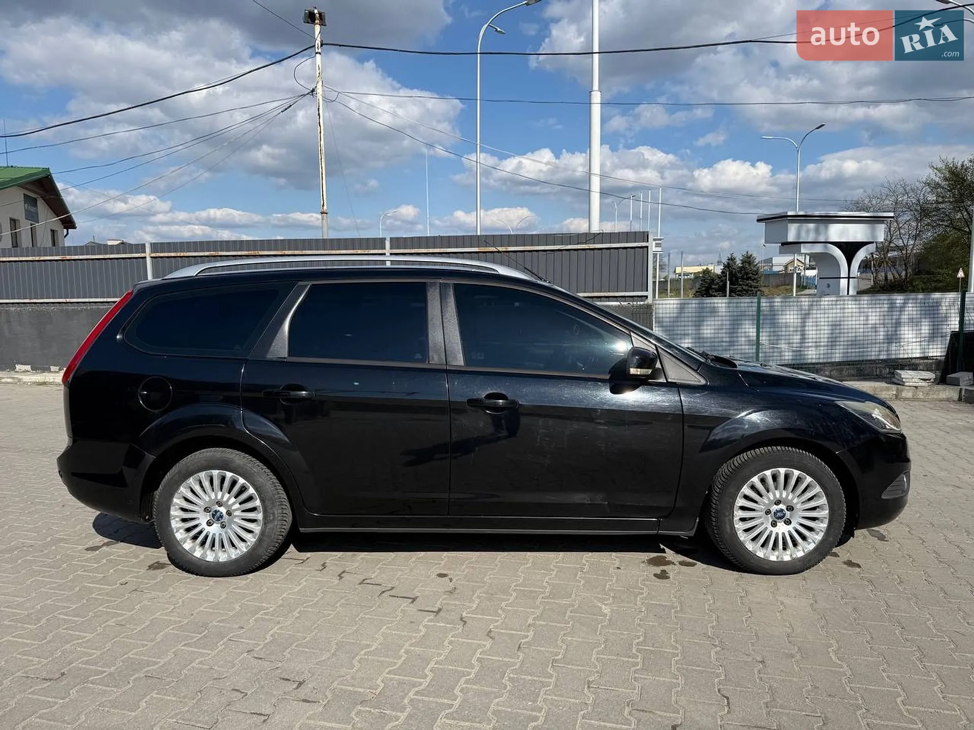 2010 Ford Focus - мініатюра 5