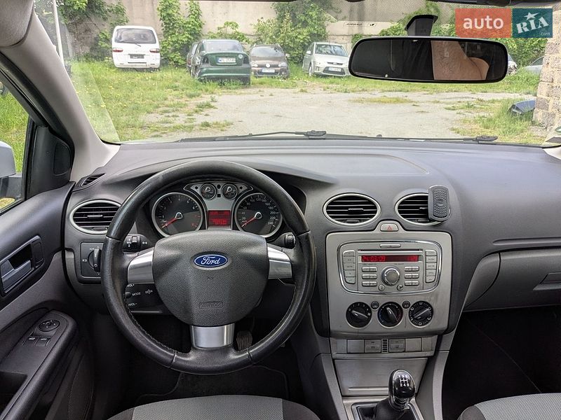 Универсал Ford Focus 2009 в Звягеле фото 28 Универсал Ford Focus 2009 в Звягеле