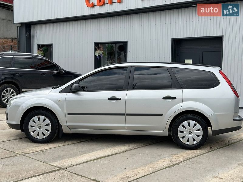Универсал Ford Focus 2005 в Новом Буге фото 2 Универсал Ford Focus 2005 в Новом Буге